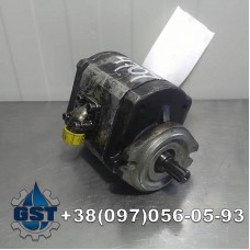 Ремонт гидронасоса экскаватора-погрузчика Ford